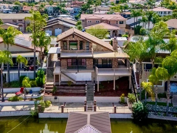 30297 Skippers Way Dr, Canyon Lake, CA 92587