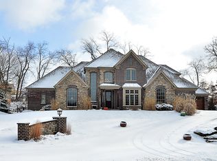 201 Longbow Ln, Mars, PA 16046