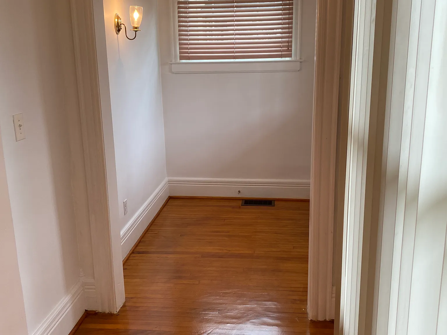 3 bed, $1,500 — Photo 3