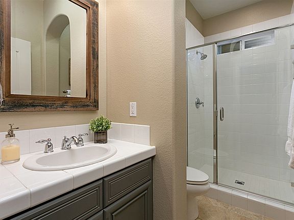 5th image of 16944 Silver Crest Dr