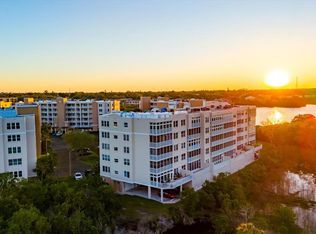 6550 Shoreline Dr APT 7105, Saint Petersburg, FL 33708