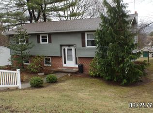 405 W Martin St, Jersey Shore, PA 17740