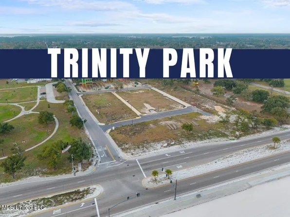 127 Sandy Beach Dr #27, Pass Christian, MS 39571