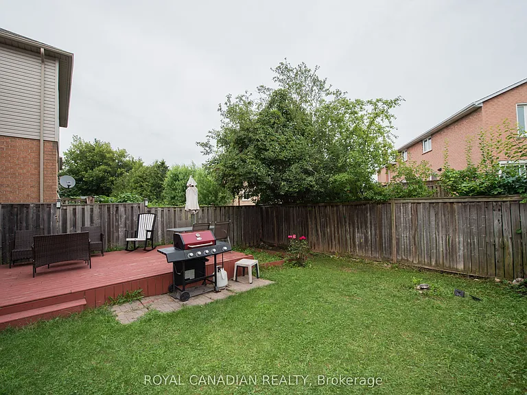 78 Peachwood Cres #13 — Photo 39