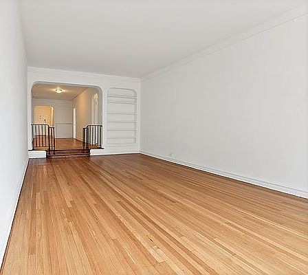 2nd image of 3240 Henry Hudson Pkwy APT 4D