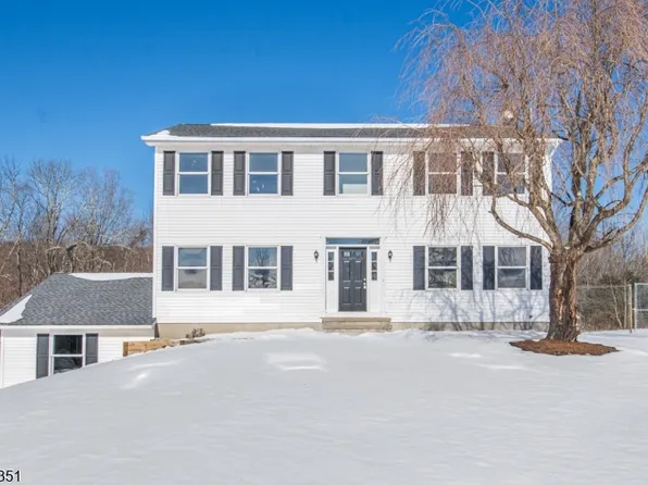 914 Fairview Lake Ln, Stillwater Twp., NJ 07825