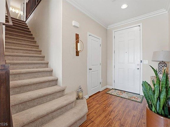 3rd image of 10043 Fletcher Peak Ave