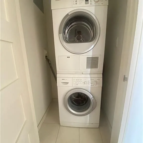 100 Exchange St #1402 — Photo 11