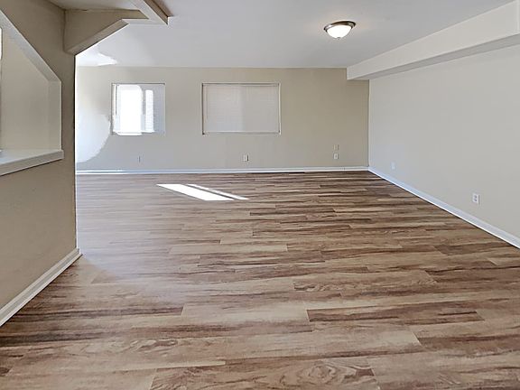 5th image of 2412 E 108th St