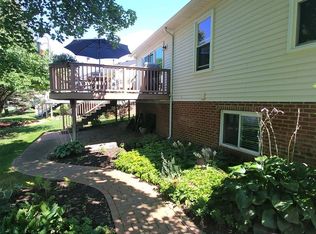 12449 Glasgow Dr, Romeo, MI 48065