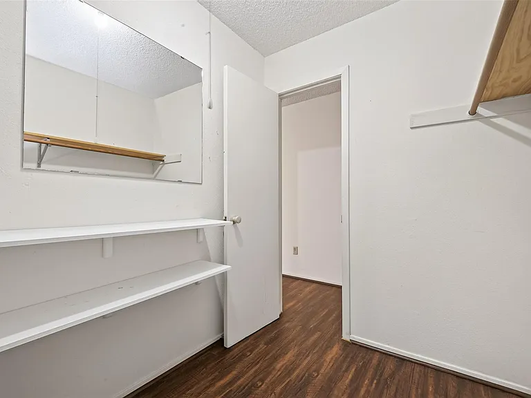 9435 Pagewood Ln — Photo 30