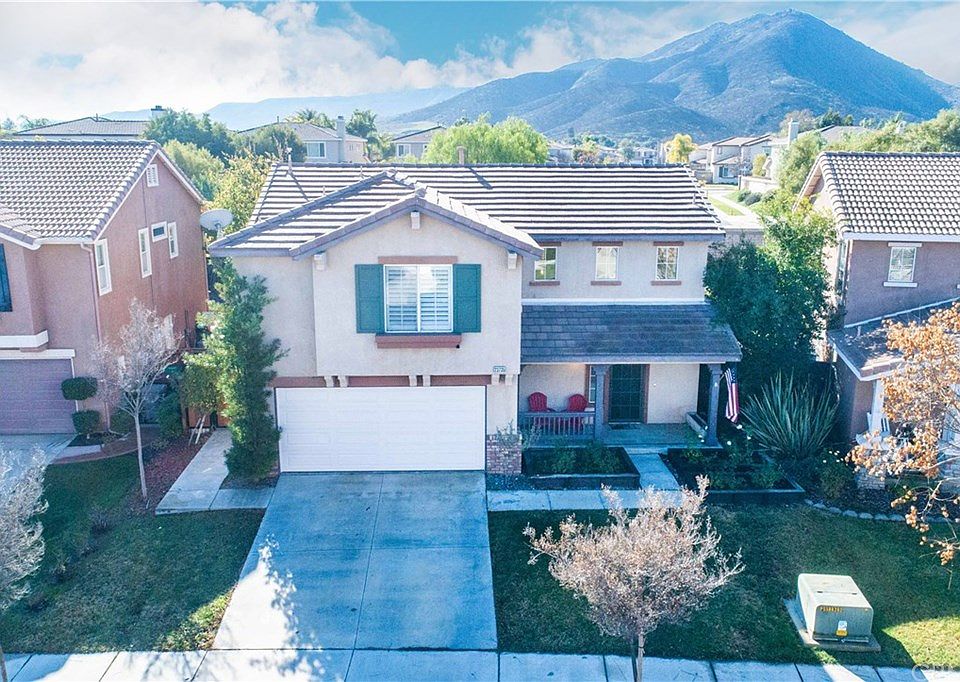 1st image of 23735 Pepperleaf St