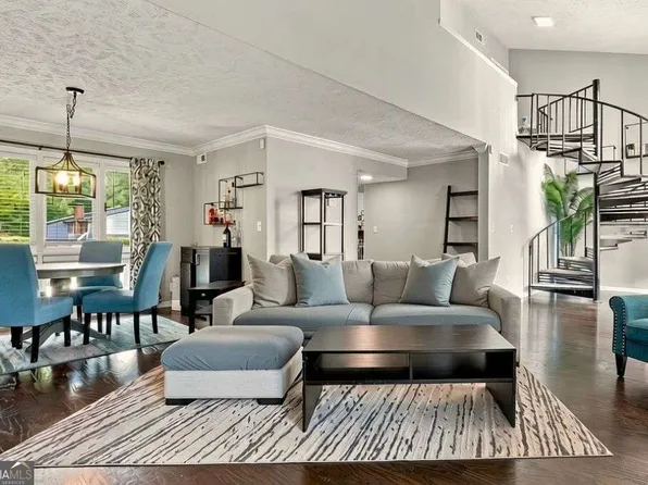 3249 Clairmont North NE, Atlanta, GA 30329