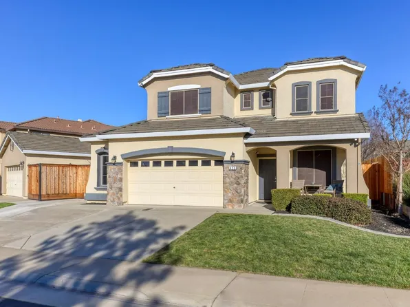 425 Sienna River Ct, Roseville, CA 95747