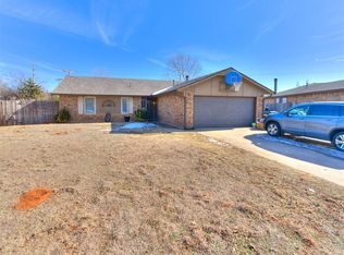 316 N Shefield Way, Mustang, OK 73064