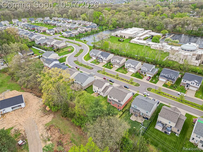 8640 Quincy Dr — Photo 44
