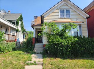 1906 W Lincoln Ave, Milwaukee, WI 53215