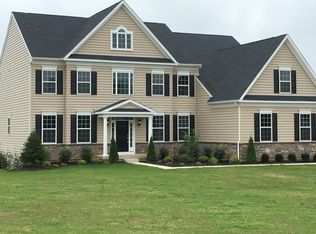 192 Winterberry Ln, Chalfont, PA 18914