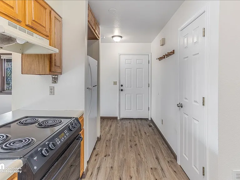 876 N Wesglenn Cir — Photo 41