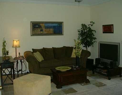 3rd image of 656 NW 157th Ave