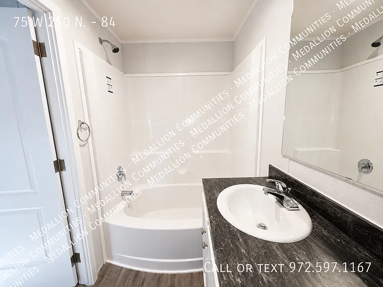 75 W 250 N #84 — Photo 7