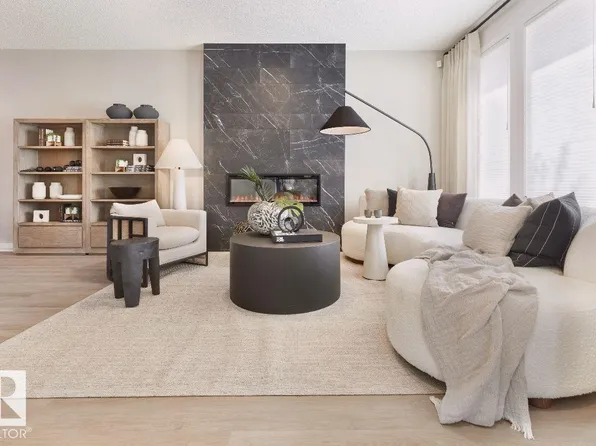 1216 Keswick Dr SW, Edmonton, AB T6W 4T4