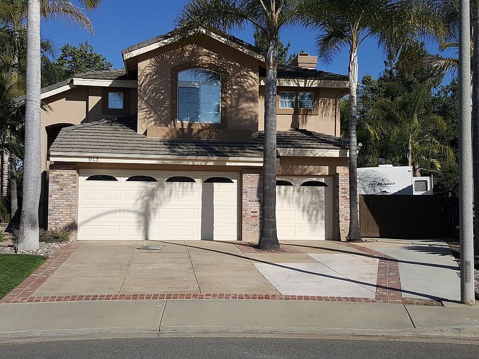 1st image of 913 Russett Ct