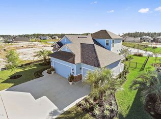 1127 Laurel Valley Dr, Orange Park, FL 32065