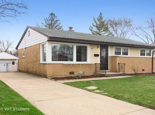 517 N Russel St, Mount Prospect, IL 60056
