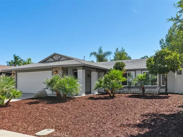26117 Snow Creek Dr, Sun City, CA 92586