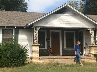 720 W Kilpatrick St, Mineola, TX 75773