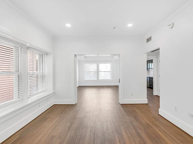 The Harlan Residences — Photo 30