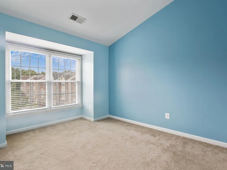 5502 Sacramento Mews Pl — Photo 12