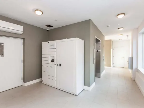 348 Baldwin Avenue image 6 of 17