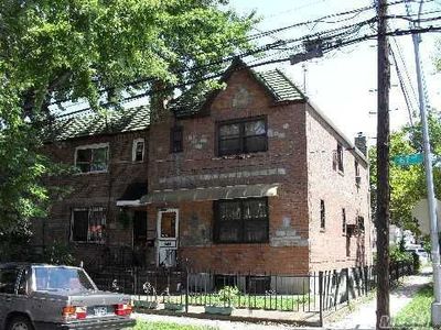 4819 67th St, Woodside, NY, 11377