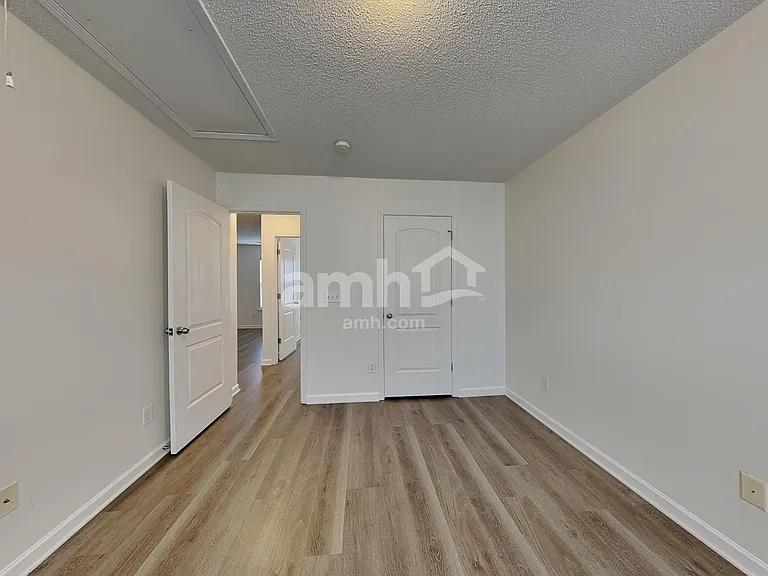 6004 Glen Way Dr — Photo 19