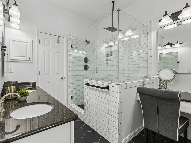 15 Stonebriar Ct — Photo 12