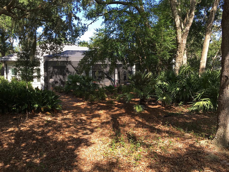 2nd image of 22 Beach Walker Rd