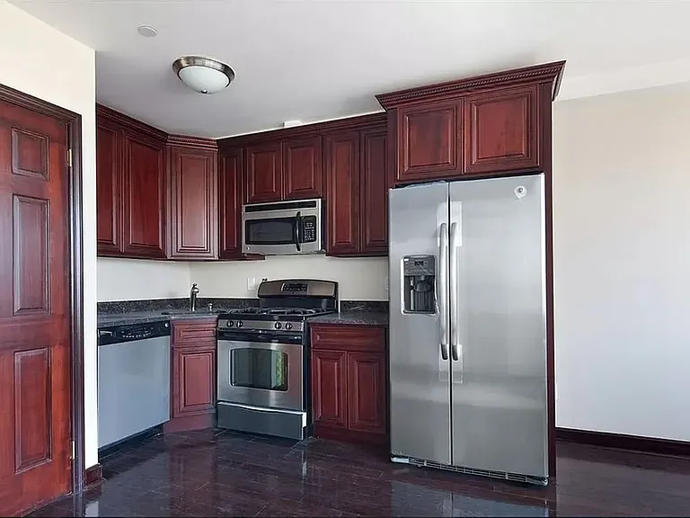 508 Humboldt St #3B — Photo 3