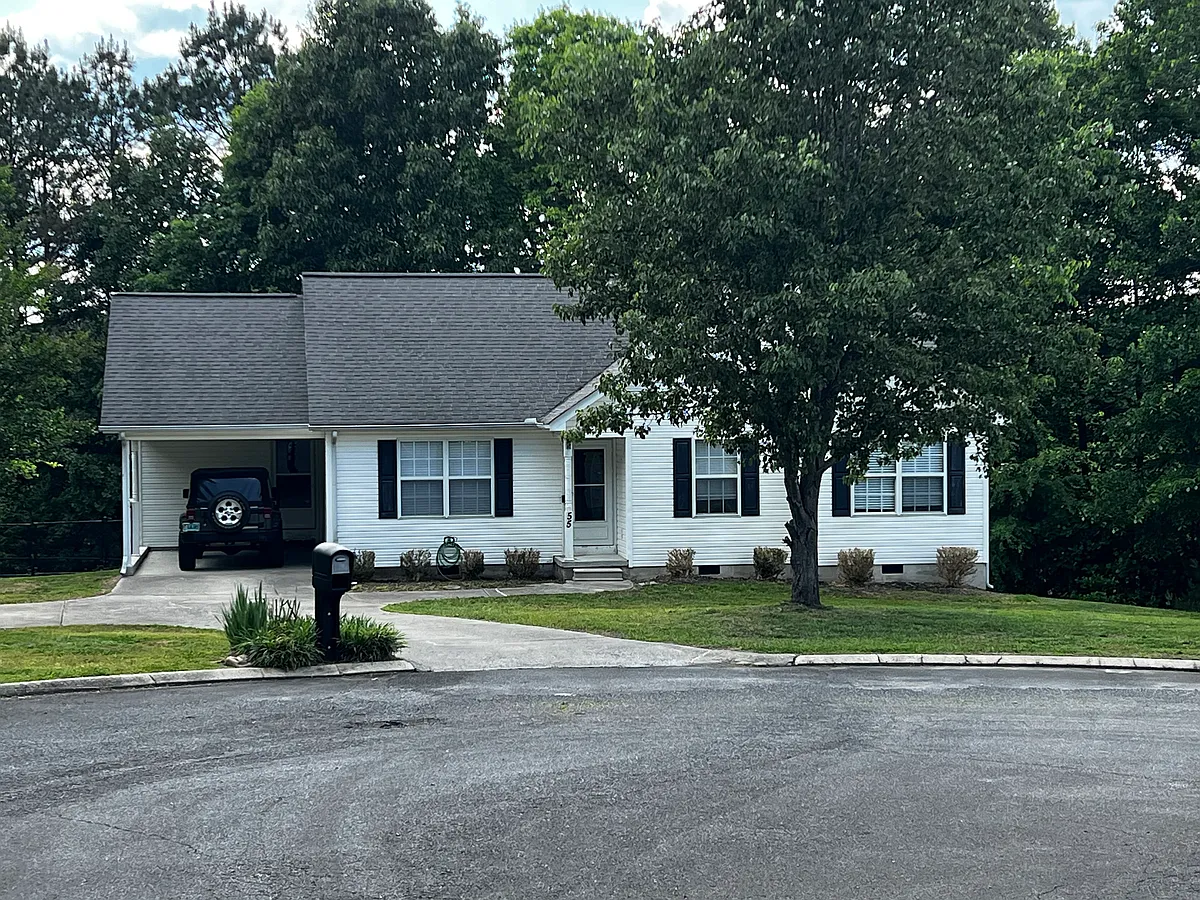 Building Photo - 55 Windlace Dr