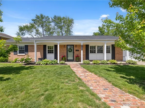 415 Rader Dr, Vandalia, OH 45377