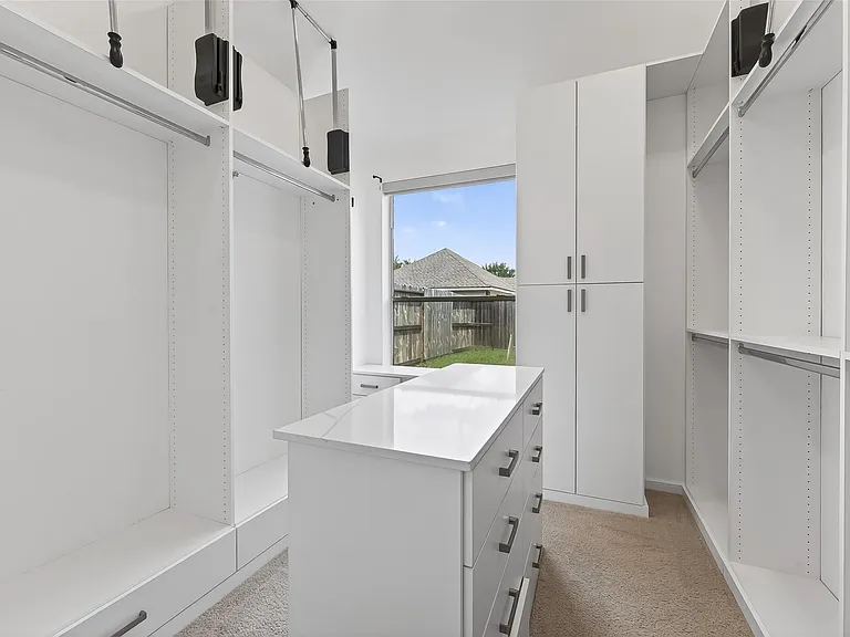 1311 Rene Ct — Photo 25