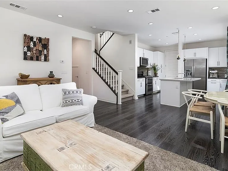 88 Agave — Photo 2