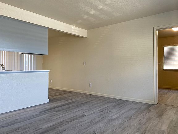 4th image of 1800 W North Bear Creek Dr #1800