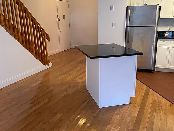 Duplex One Full Bedroom and Full Bath plus Large Loft Living Floor.5 Bath w/ Upgraded Kitchen, Two Story Private Atrium. Harry Potter storage under stairs and Living room. Suite and Lo Building B. One car Residential Lot