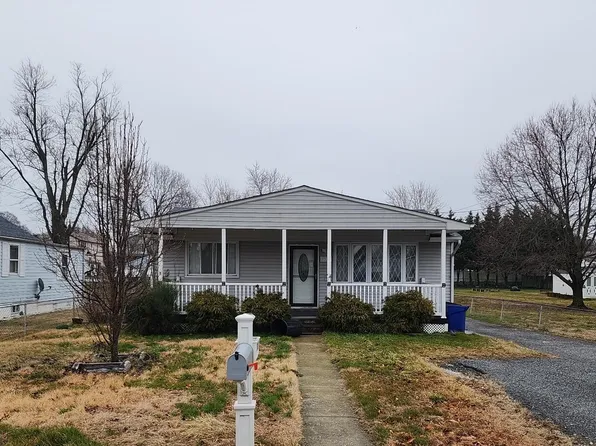 7339 Hughes Ave, Sparrows Point, MD 21219