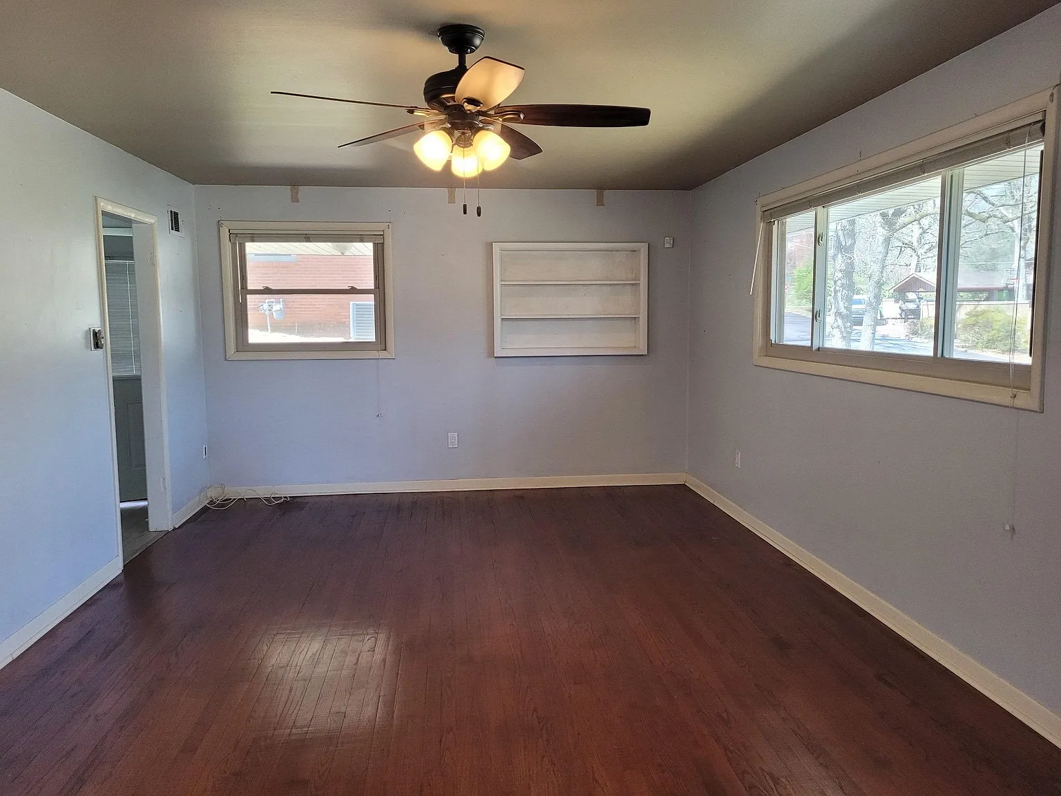 3805 Loch Ln — Photo 4