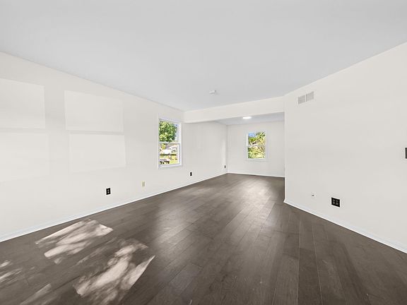 4th image of 508 Pembroke Rd SW
