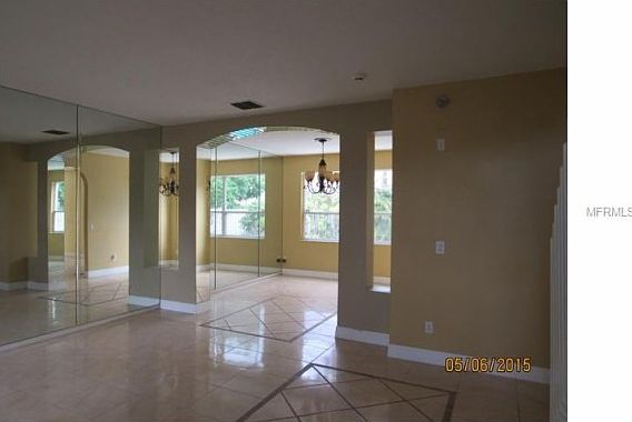 5th image of 4527 Bond Ln