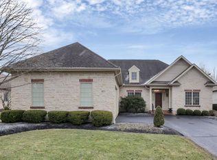 6075 Whitney Woods Ct, Columbus, OH 43213